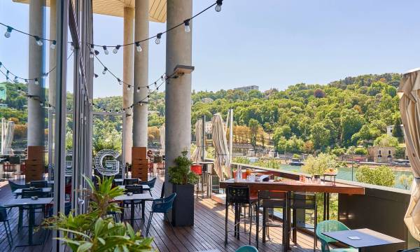 Novotel Lyon Centre Confluence Bord de Saone