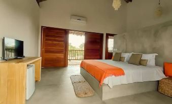 Private Complex With Swimming Pool Close to the Ocean