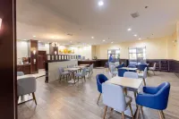 Comfort Suites Troy-I75 Hotels in Troy