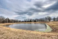 Fish & Explore! Quiet Farmland Cabin in Lebanon