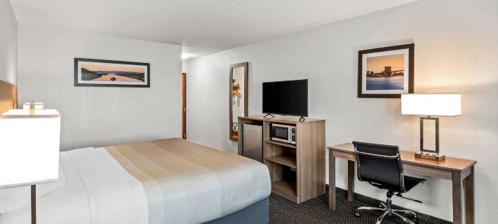 Quality Inn Hotels in Polk County