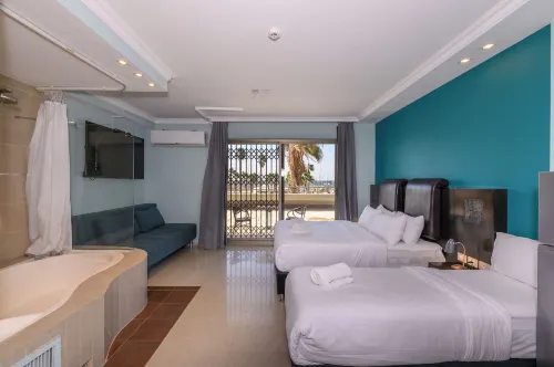 Marina Beach Hotel