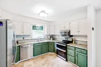 'Heart Pond Resort' Home in Carmel-Westfield Area - Wifi