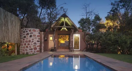 Kedar Heritage Lodge, Conference Centre & Spa