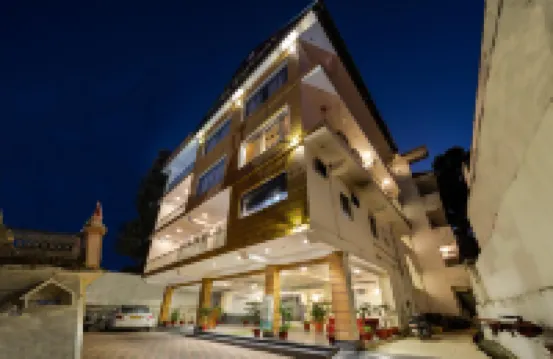 Tripli Hotels Shivaay Hotel a 