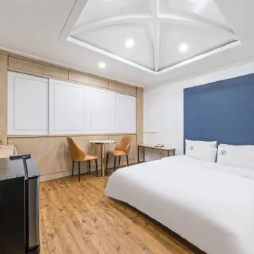 Yeoju Hightel Hotel berhampiran House of Empress Myeongseong