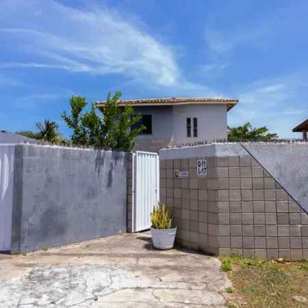Casa c Piscina a 550m da Praia At 10 h Spedes