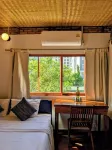 YK Art House & Bong Bonlai Vegan