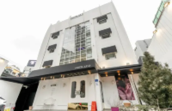 ยองดึงโพ โฮเทล เล โอ โรงแรมใกล้ตึก 63 ชั้น