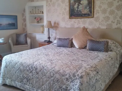 Heathcote B&B - parking