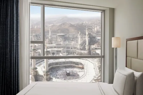 Swissotel Makkah - parking