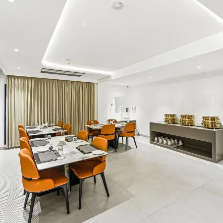 Hotel A Square Rivera