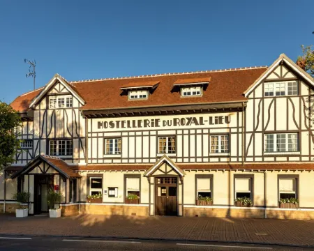 Hostellerie du Royal Lieu Hotels in Compiegne