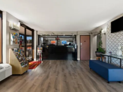 Econo Lodge Hotels in Dumbarton