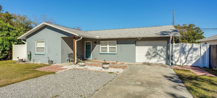 Fire Pit! Family Getaway, 6 Mi to Beach Access Hotels in Pinellas County