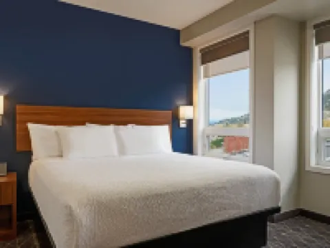 Park Inn by Radisson, Kelowna Hotels in Kelowna