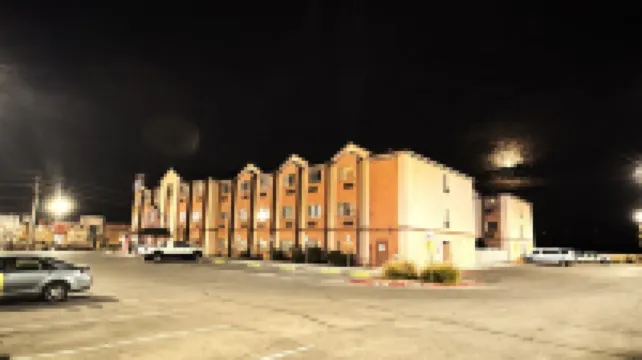 Baymont by Wyndham Las Vegas South Strip Hotels in 