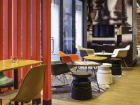 Ibis Versailles Château - Quầy bar