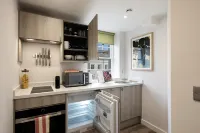 Colston Street - Open 1 Bedroom Apartment (D) - Kitchen