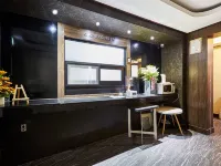 Icheon Hi Motel 夫钵附近的飯店