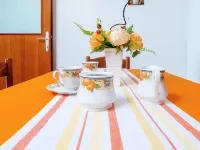 Apartment Nada Hotels in Petrcane