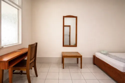 Hotel Bajo