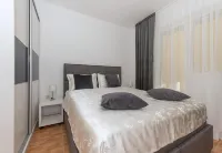 Apartments Ivi - Homestays