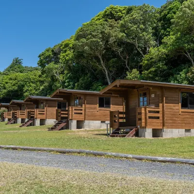 Shima Auto Campsite Hotels near Goza Beach