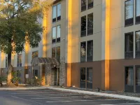 Wingate by Wyndham Jacksonville FL Hotels near Regency Square