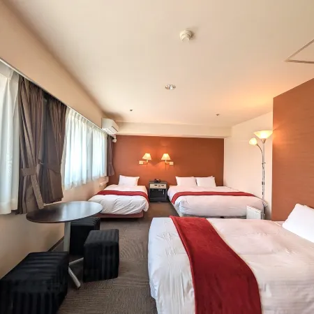 Green Rich Hotel Nishitetsu Ohashi Ekimae Отели рядом с достопримечательностью «Железнодорожный вокзал Охаси»
