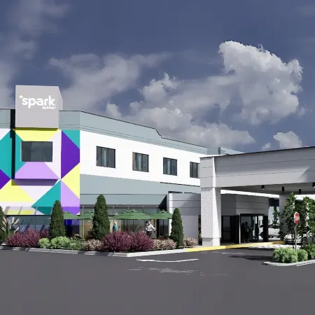 Spark by Hilton Montreal Brossard