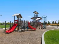 Scenic Mountain Retreat Golf, Pickleball, Relax Hotels in Berthoud