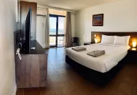 Hedland Hotel - Beach