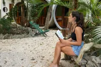 Tubo Tulum Hostel - Unique Stay Hotel di 