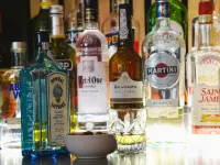 宜必思卡昂厄洛維勒薩瓦里飯店 - 酒吧