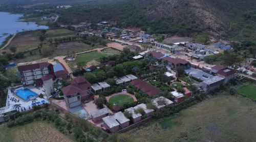 알와르, 포트 다디카르