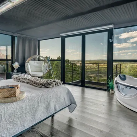 The Retreat on the Hill