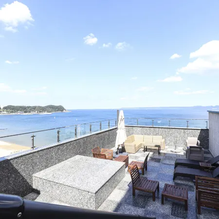 H-AVENUE HOTEL Yeongildae