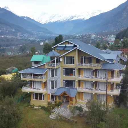 Omavya Hotel Manali