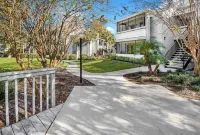 Solara Apartments Spacious 2BR Apartment Sleeps 6 Pet-Friendly