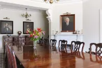 Moore Lodge
