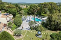 Casa Dina - Villas