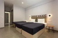 Wilde Rose Hotel - balcony
