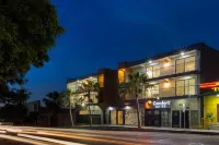Comfort Suites Tijuana Отели в г. 