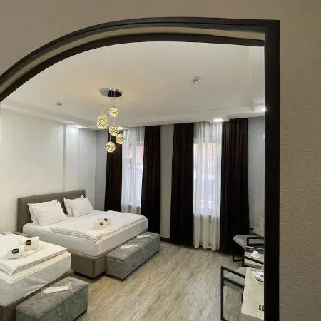 Shosh Palace Hotel