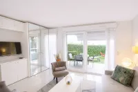 Elegant Retreat Near Monaco Private Terrace - 3-Star