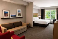 La Quinta Inn & Suites by Wyndham Knoxville West - 2-Star