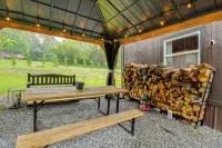 Woodland Cabin Near Wayne National Forest - 3-Star