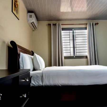 Moima Plaza Guesthouse