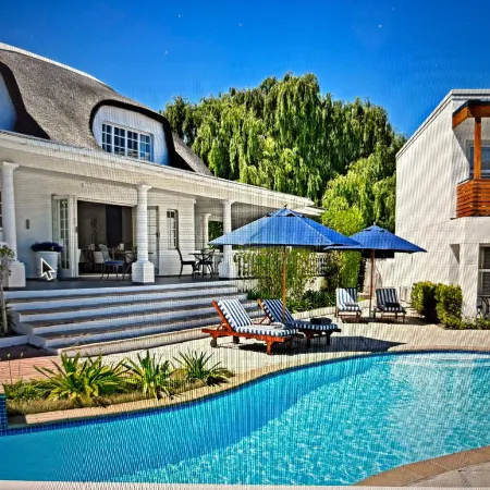 Mirabelle Guesthouse